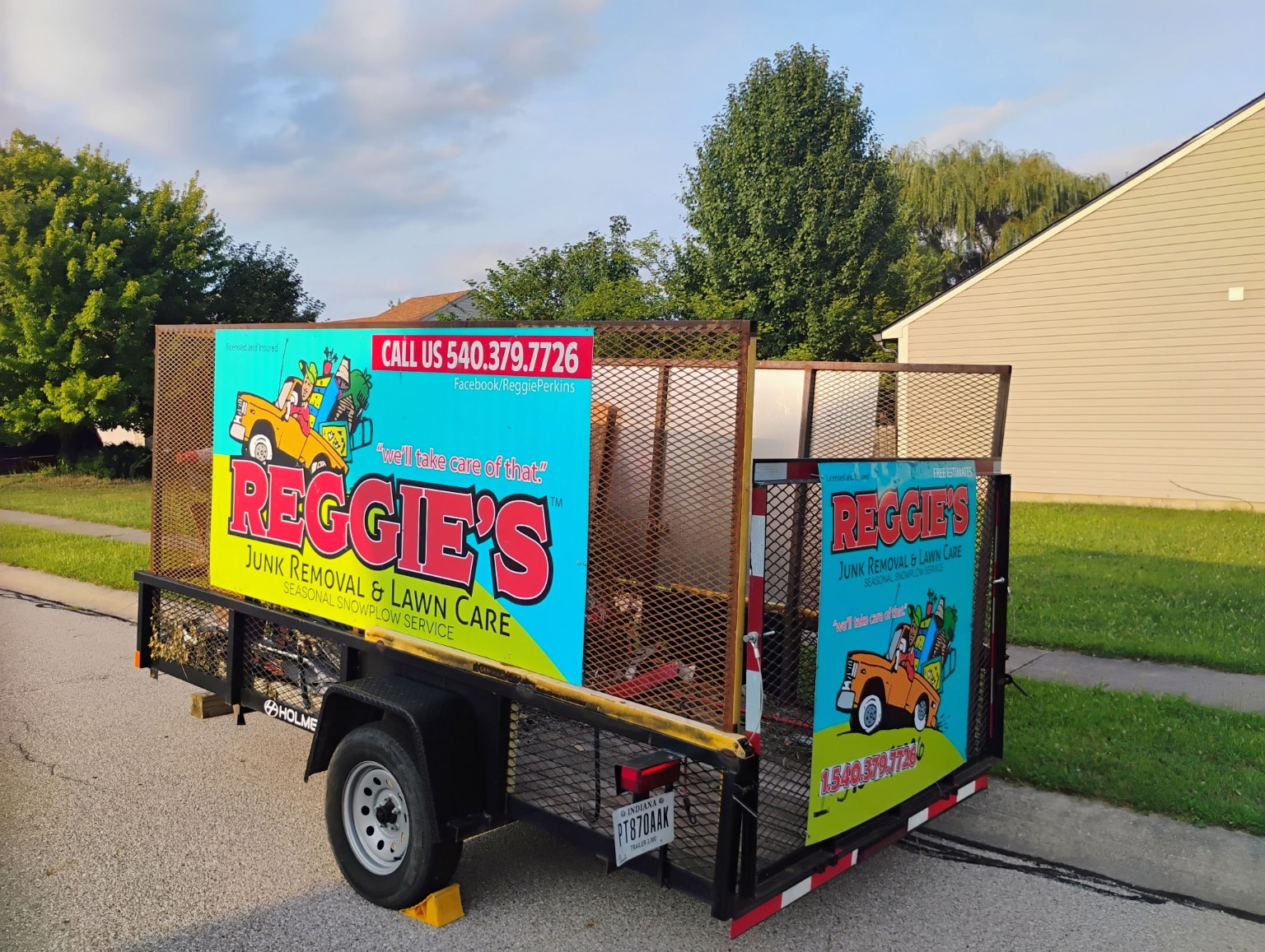 Reggie's complete junk removal trailer